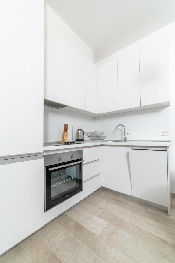 Royal Elysium Apartment บุดวา ภายนอก รูปภาพ